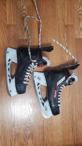 Senior CCM JetSpeed 270 Hockey Skates D&R (Regular) Size 8