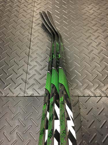 (2-pack) New CCM RibCor Trigger 4 Pro LH-85-P29 Grip Vancouver Giants Pro Stock