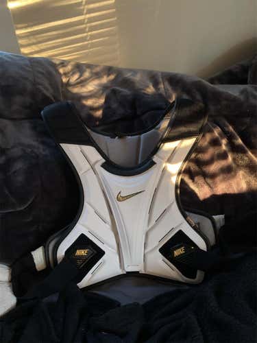 Nike Vapor Elite Shoulder Pads