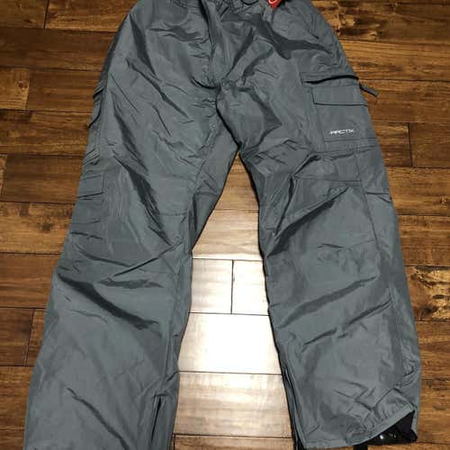 Brand new Men’s Large Ski/snowboard Pants