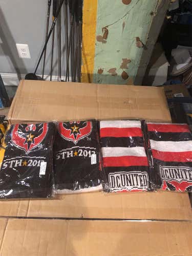 4 Adult DC United Scarfs