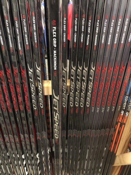 New Senior CCM Left Handed Jetspeed Pro Hockey Stick. 85 flex. p40