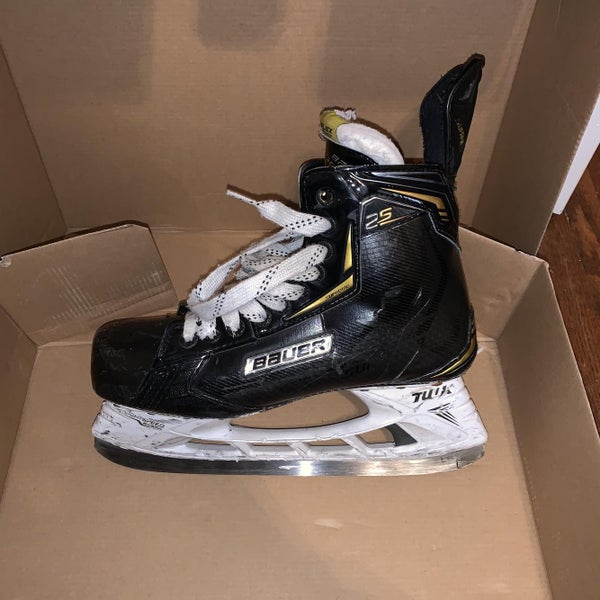 Senior 2S Hockey Skates EE (Extra Wide) Size 8.5