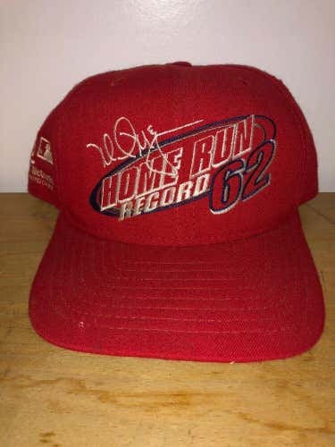 Vintage Mark McGwire Home Run Record 62 Red Snapback Baseball Cap Hat New Era