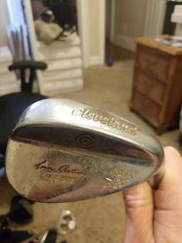 Men's Cleveland Right Handed 588 Chrome Wedge Regular Flex 53 Steel Shaft