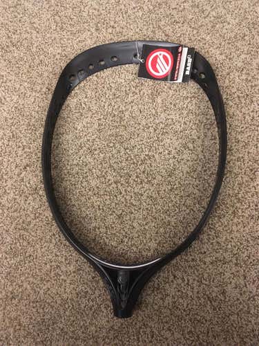 Maverik Base 2 Goalie Head - Black