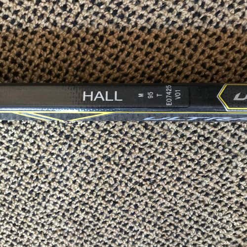 Senior Ultra Tacks Hockey Stick Mid Pro Stock