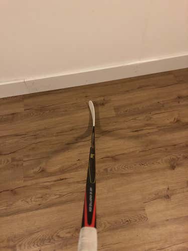 Senior Warrior Right Handed Hockey Stick - W28 Gallagher