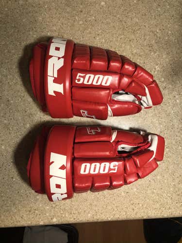 Red New Senior 5000 Leather Gloves 14"