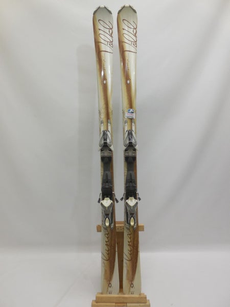 Women's Volkl All Mountain Attiva Luna Skis With Bindings Max Din 11