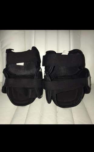 Reebok Knee Guards Sr