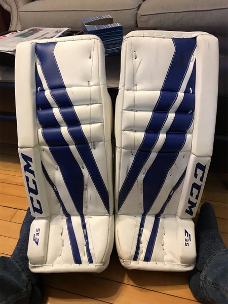 White Junior 24" Extreme Flex E3.5 Goalie Leg Pads