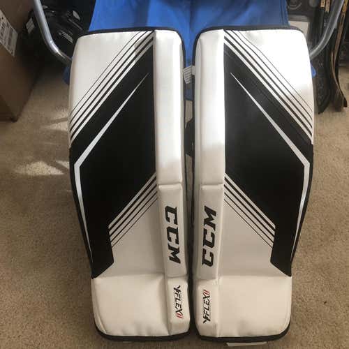 CCM Black Youth 26" Y Flex II Goalie Leg Pads