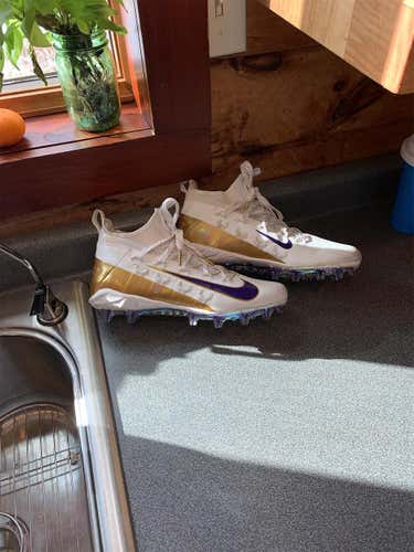 Like New Limited Edition Nike Harruache Cleats