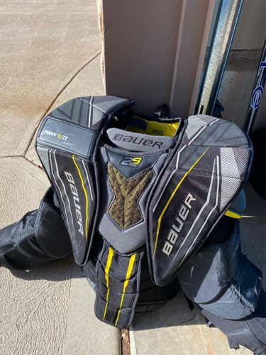 Senior Medium 2S Pro Goalie Chest Protector