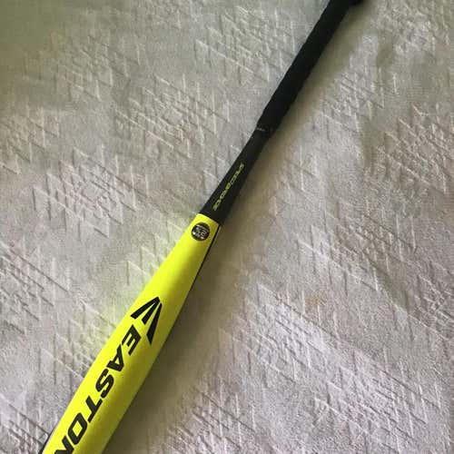 LIKE NEW! Easton 2016 S500 Bat (-5) 26 oz 31"
