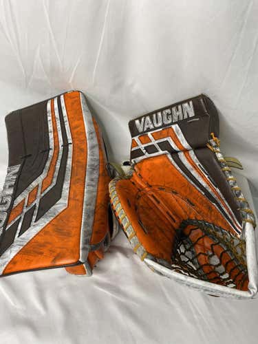 Vaughn Velocity VE8 Pro Carbon Glove Set | Rich
