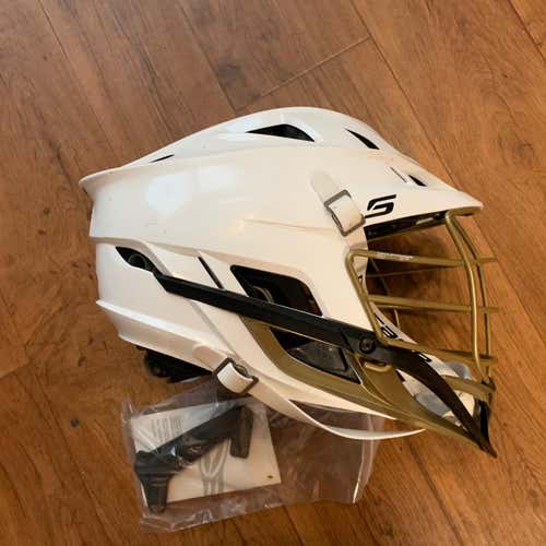 White Adult Player S Helmet