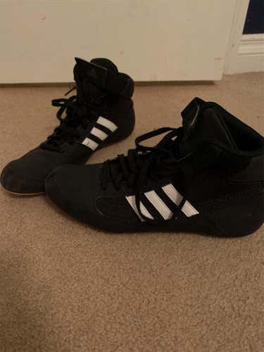 adidas wrestling shoes size 9 1/2