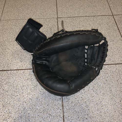 Black Adult Heart of the Hide Baseball Glove 34"