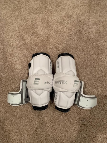 New Integra Arm Pads w/ wrist cuffs (Med)