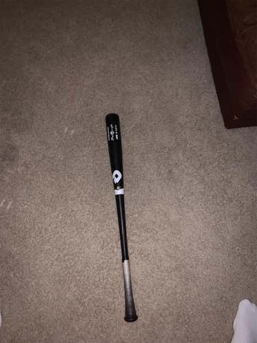 High School/College BBCOR Certified DeMarini Bat 32"