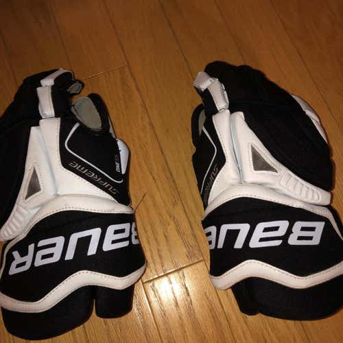 Black  Bauer Gloves 15"