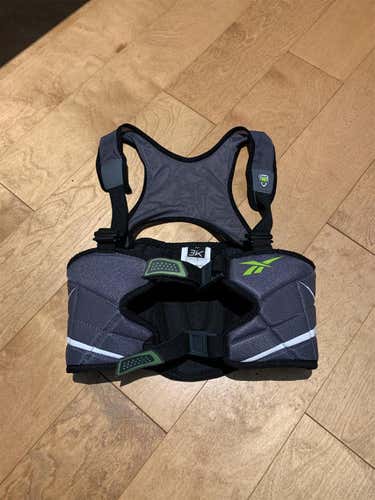 Youth Reebok 3K Rib/kidney Pads