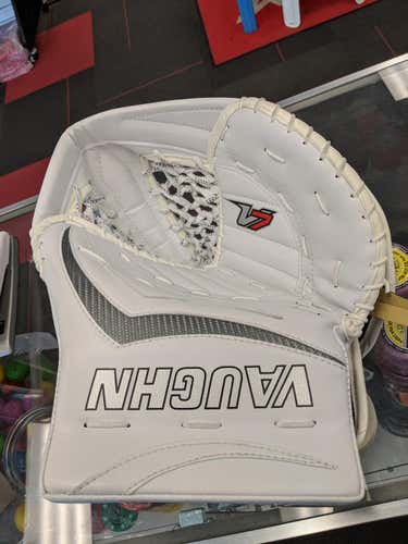 White New Senior Vaughn Regular Velocity V7