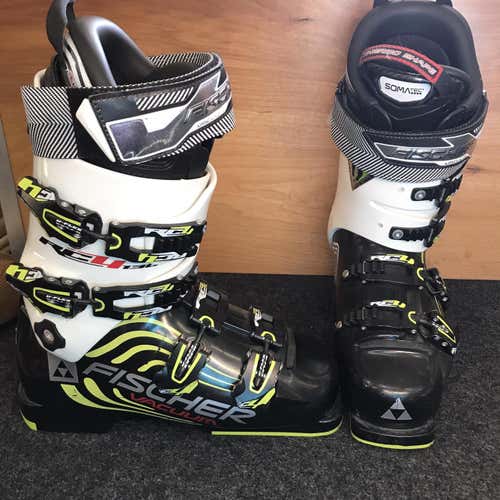 Fischer Racing RC4 Vacuum 130 Ski Boots 25