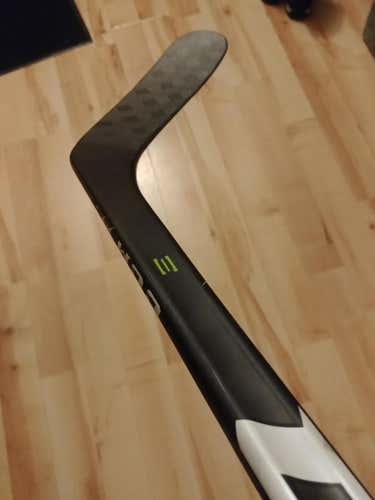 CCM Right Handed RibCor Pro 3 PMT P88