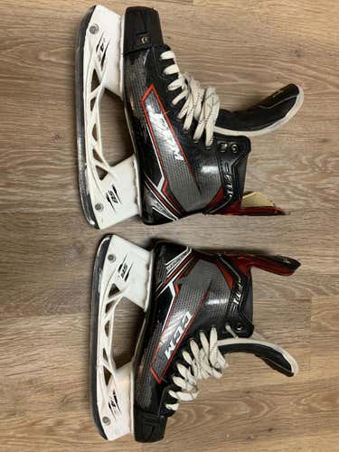 Senior CCM JetSpeed FT1 Hockey Skates D&R (Regular) Pro Stock Size 7.5