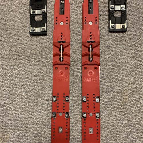 Marker Piston Plates