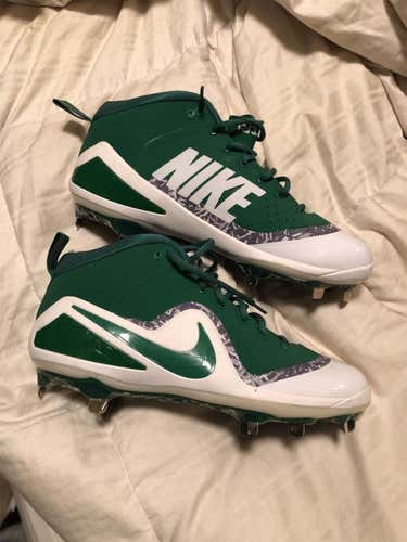 Nike Trout White/Green Size 9.5 (NEW) Metal Cleats