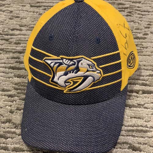 Nashville Predators RYAN SUTER Autographed FlexFit Hat