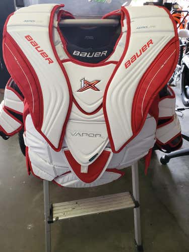 New Bauer 1X  Goalie Chest Protector XL