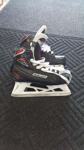 Size 3 Bauer Vapor X700 Goalie Skates