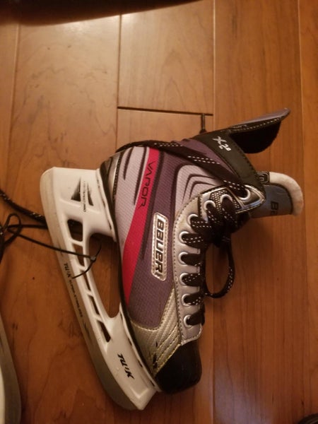 Junior Bauer Vapor X2.0 Hockey Skates D&R (Regular) Size 6
