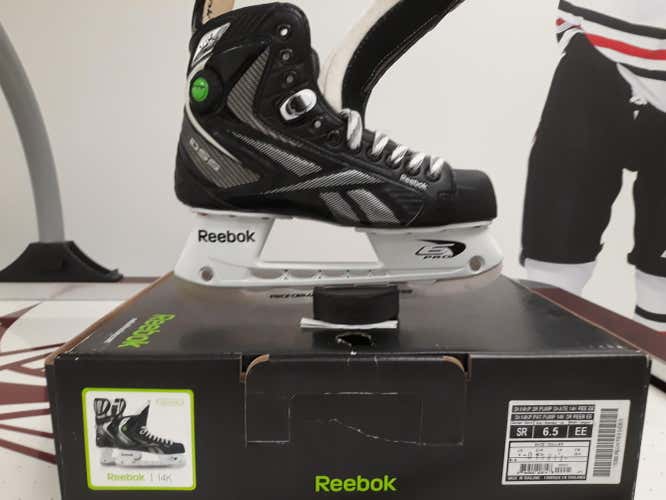 New Senior Reebok 14k Hockey Skates EE (Extra Wide) Size 6.5