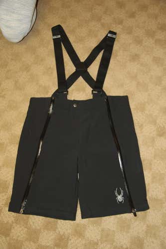 New Large Spyder Training Shorts