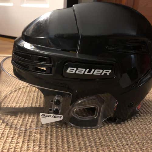 Black  Medium Re-Akt 75 Helmet
