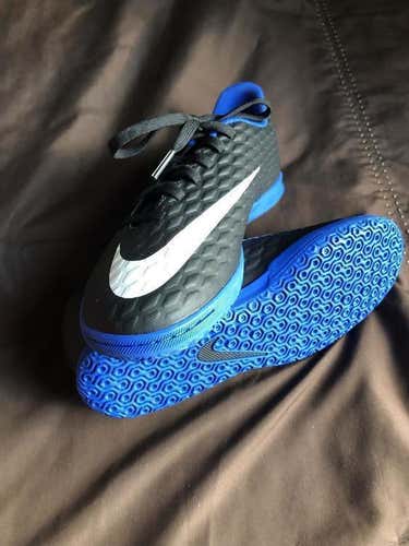 Brand New Nike Hyper Venom Flats Size 6