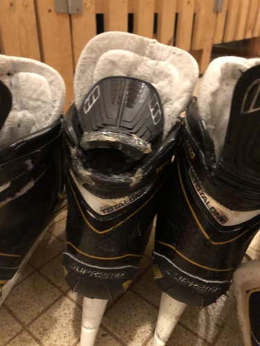 Senior Bauer Supreme TotalOne NXG Hockey Skates EE (Extra Wide) Pro Stock Size 7.5