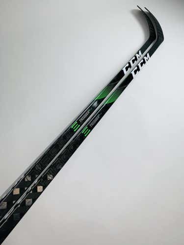 NEW 2 pack CCM Trigger 4 Pro RH 90flex P29 66’