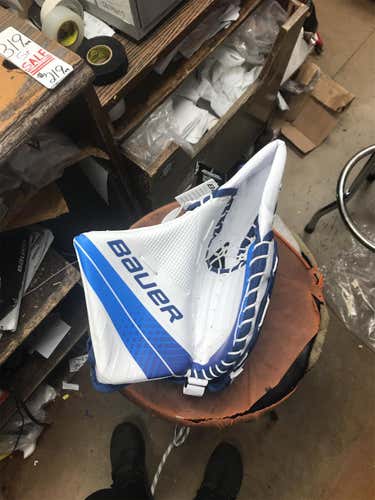 New Bauer Senior X900 Catch Glove