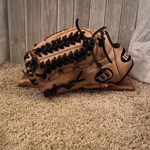 Wilson A2000 D33 LHT In Good Condition