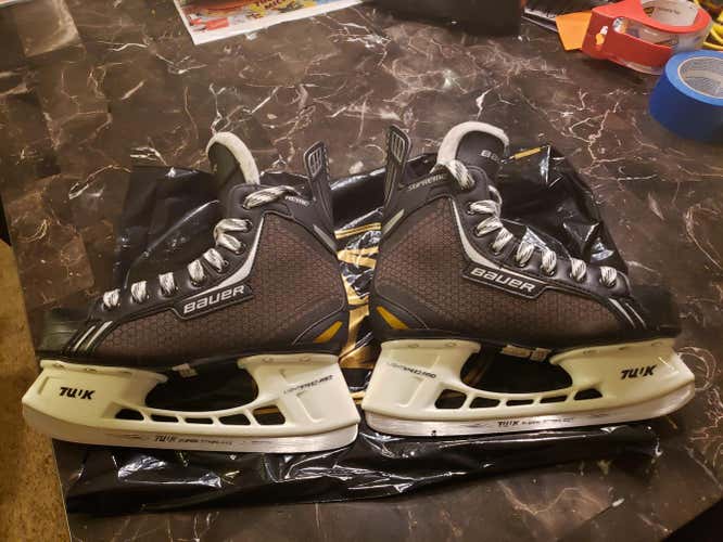 Bauer Supreme One.4 Hockey Skates Size 4, JUNIOR, LIKE NEW