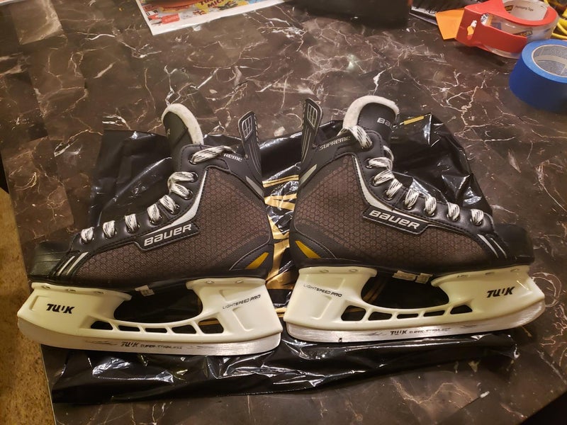 Bauer Supreme One.4 Hockey Skates Size 4, JUNIOR, LIKE NEW