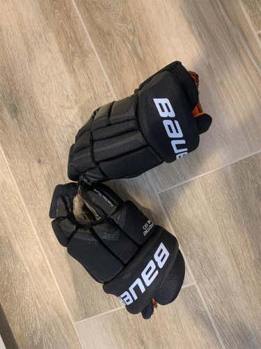 Bauer Youth Supreme One.60 Gloves 11 Inch /28 Cm Used