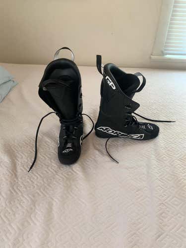 New Dobermann Liners Ski Boots